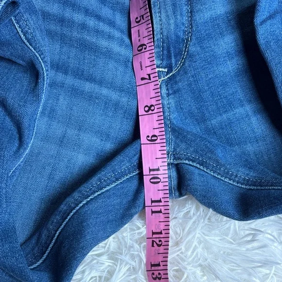 ARIAT WOMEN'S R.E.A.L. MID RISE PATRICIA BOOTCUT JEANS - Picture 8 of 9